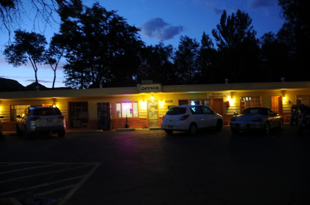 Rainbow Motel 瑟莫波利斯 外观 照片